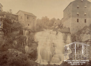 Moinho Aristides Germani (Moinho da Cascata).
Caxias, RS.
Data: [c. 1910].
Autoria: Giacomo Geremia.
Fundo Família Neves.
Acervo: Arquivo Histórico Municipal João Spadari Adami.